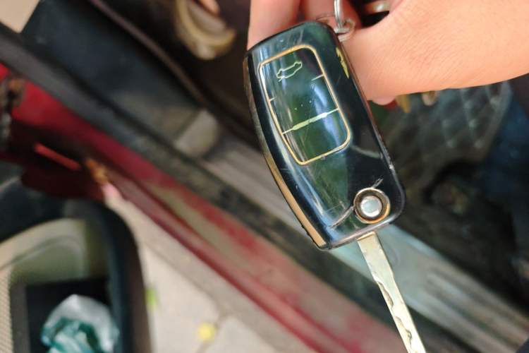 Used Ford Fiesta 2009 Hatchback 1.5L Automatic Fashion Edition Vehicle Key