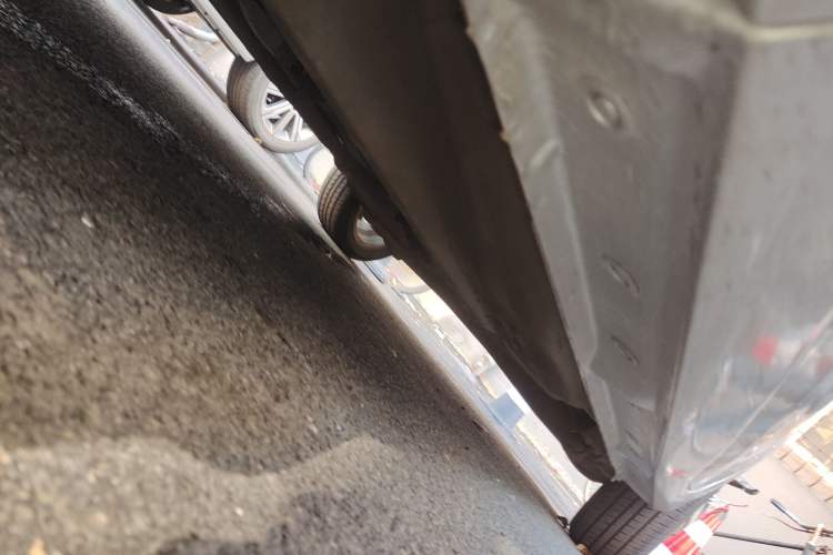 Used Ford Fiesta 2009 Hatchback 1.5L Manual Fashion Edition Chassis Front Left