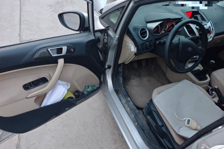 Used Ford Fiesta 2009 Hatchback 1.5L Manual Fashion Edition Driver Seat