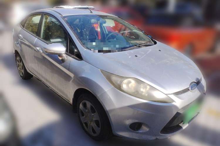 Used Ford Fiesta 2009 Sedan 1.5L Automatic Fashion Edition Front Right 45 Deg