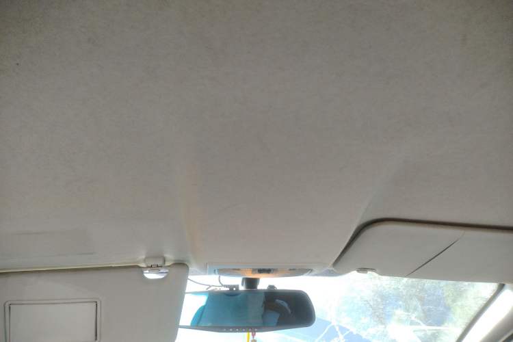 Used Ford Fiesta 2009 Sedan 1.5L Automatic Fashion Edition Headliner