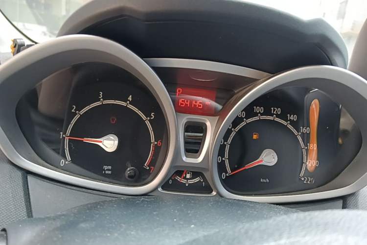 Used Ford Fiesta 2009 Sedan 1.5L Automatic Fashion Edition Instrument Cluster