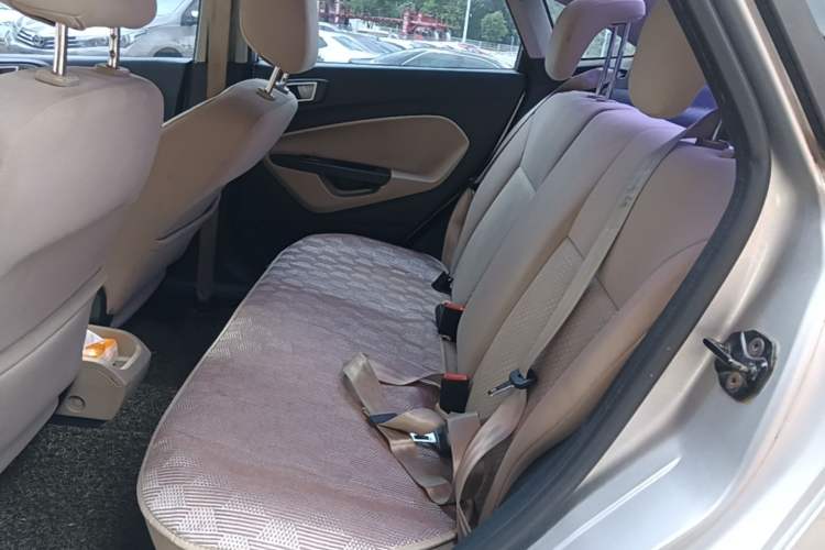 Used Ford Fiesta 2009 Sedan 1.5L Automatic Fashion Edition Left Rear Seat