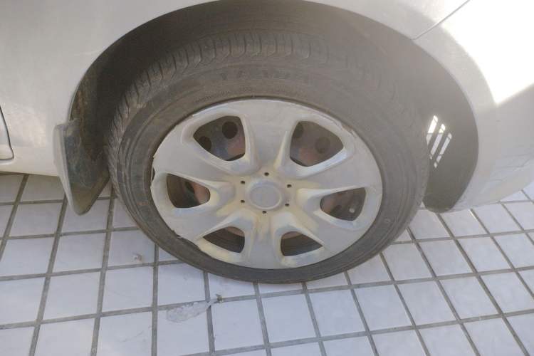 Used Ford Fiesta 2009 Sedan 1.5L Automatic Fashion Edition Right Front Wheel Hub