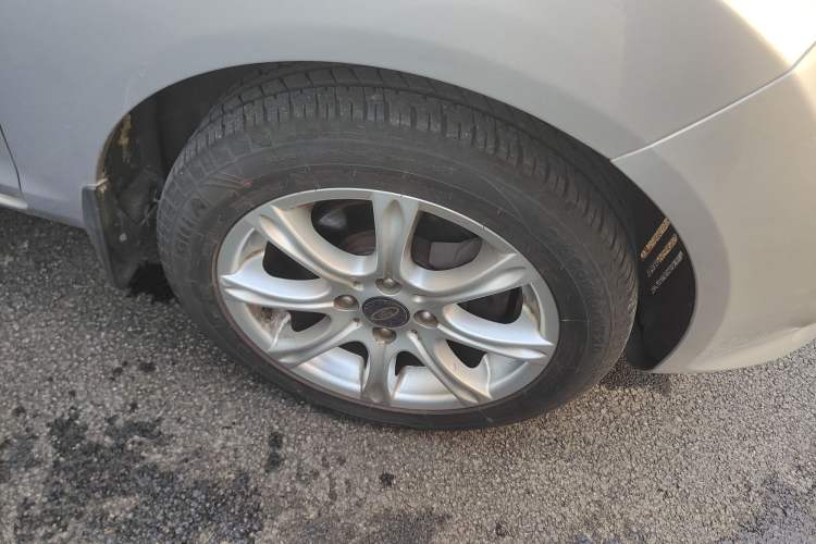 Used Ford Fiesta 2009 Hatchback 1.5L Manual Fashion Edition Right Front Wheel Hub