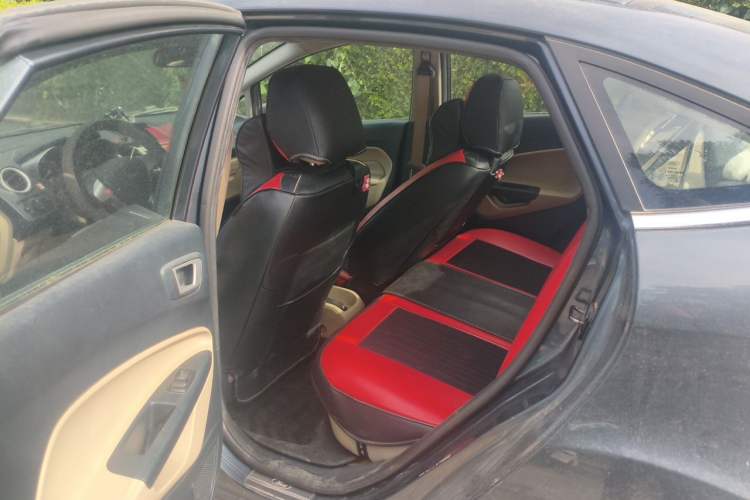 Used Ford Fiesta 2009 Sedan 1.5L Automatic Luxury Model Left Rear Seat