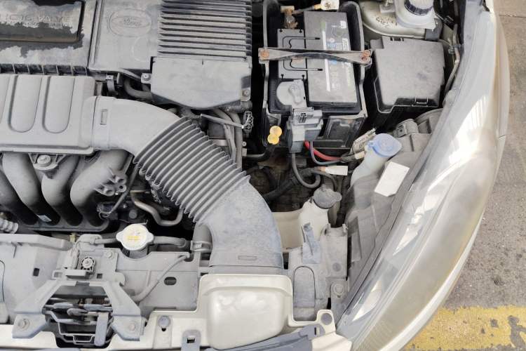 Used Ford Fiesta 2009 Sedan 1.5L Automatic Fashion Edition Engine Bay Left