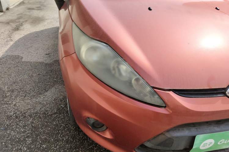 Used Ford Fiesta 2009 Hatchback 1.5L Manual Fashion Edition Right Front Headlight