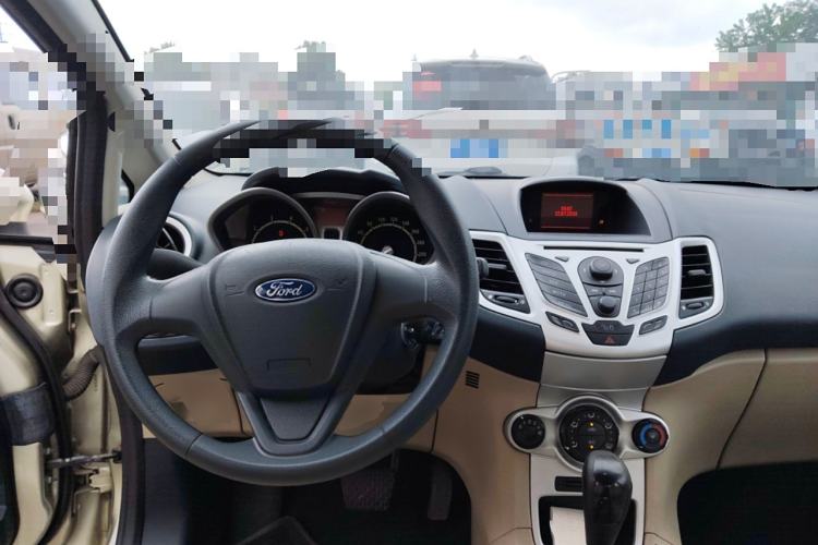 Used Ford Fiesta 2009 Sedan 1.5L Automatic Fashion Edition Steering Wheel