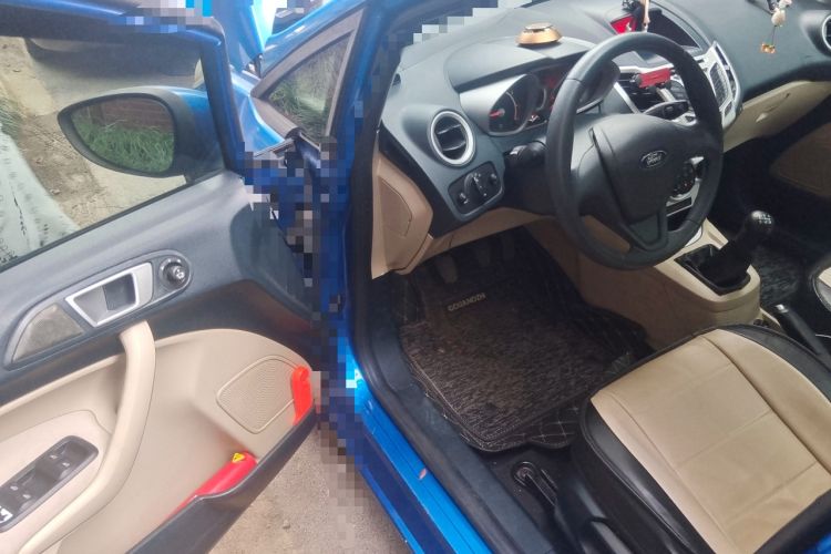 Used Ford Fiesta 2010 Hatchback 1.5L Manual - Limited Edition "Guangmang" Driver Seat
