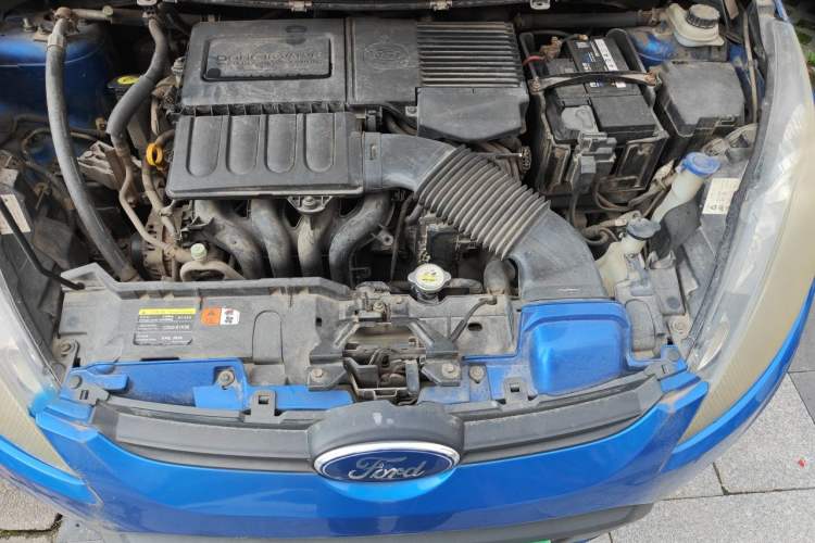 Used Ford Fiesta 2010 Sedan 1.3L Manual Fashion Edition Engine Bay