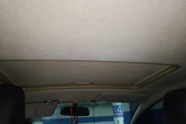 Used Ford Fiesta 2010 Hatchback 1.5L Automatic Limited Edition "Guangmang" Headliner