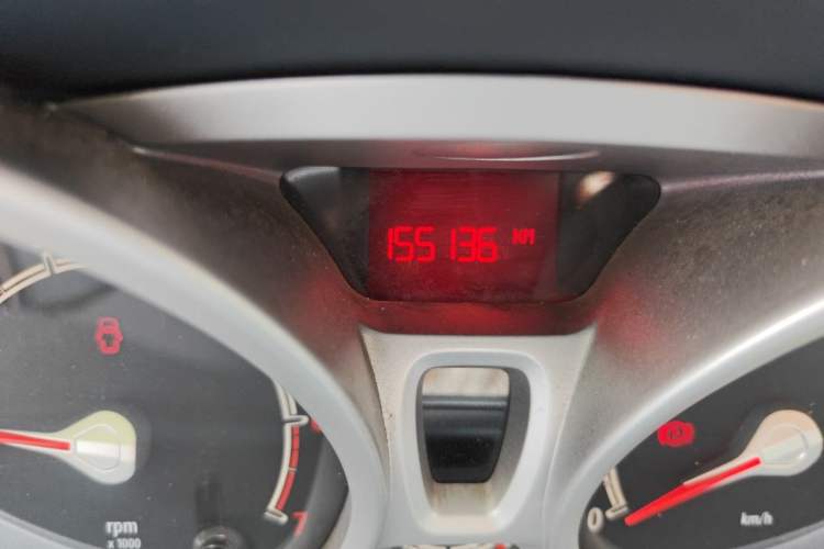 Used Ford Fiesta 2010 Sedan 1.3L Manual Fashion Edition Odometer Close Up