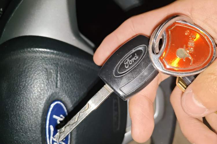 Used Ford Fiesta 2010 Hatchback 1.5L Automatic Limited Edition "Guangmang" Vehicle Key