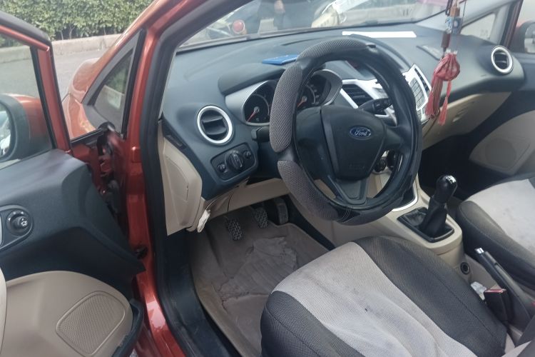 Used Ford Fiesta 2010 Hatchback 1.5L Manual - Limited Edition "Guangmang" Driver Seat