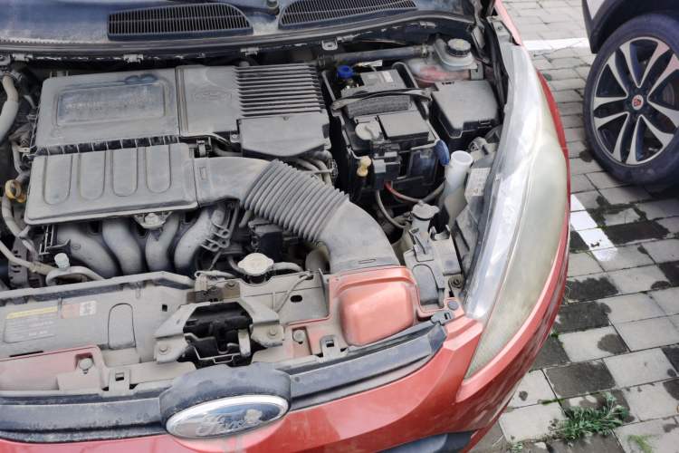 Used Ford Fiesta 2010 Hatchback 1.5L Automatic Limited Edition "Guangmang" Engine Bay Left