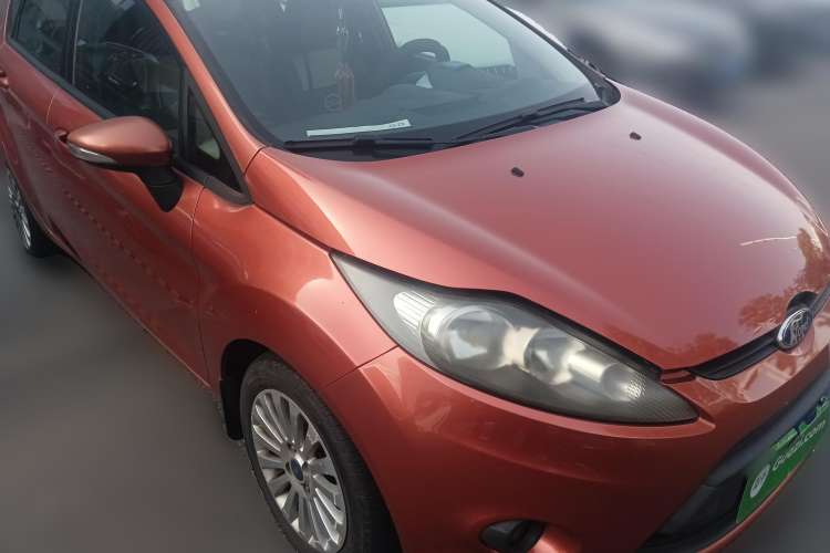 Used Ford Fiesta 2010 Hatchback 1.5L Manual - Limited Edition "Guangmang" Front Right 45 Deg