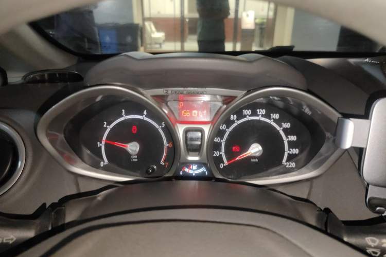 Used Ford Fiesta 2010 Hatchback 1.5L Automatic Fashion Edition Limited Model Instrument Cluster