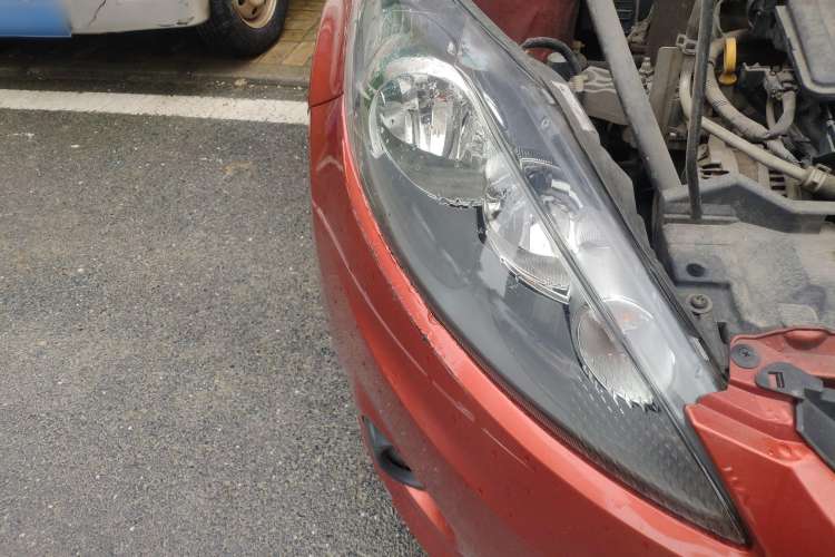 Used Ford Fiesta 2010 Hatchback 1.5L Automatic Limited Edition "Guangmang" Right Front Headlight