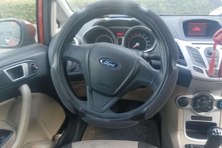 Used Ford Fiesta 2010 Hatchback 1.5L Manual - Limited Edition "Guangmang" Steering Wheel
