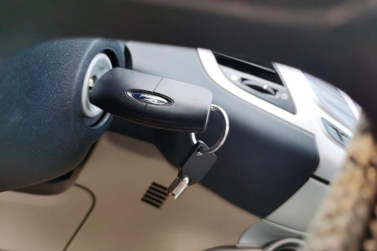 Used Ford Fiesta 2010 Hatchback 1.5L Automatic Limited Edition "Guangmang" Vehicle Key