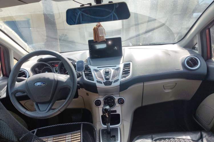 Used Ford Fiesta 2010 Hatchback 1.5L Automatic Fashion Edition Limited Model Headliner
