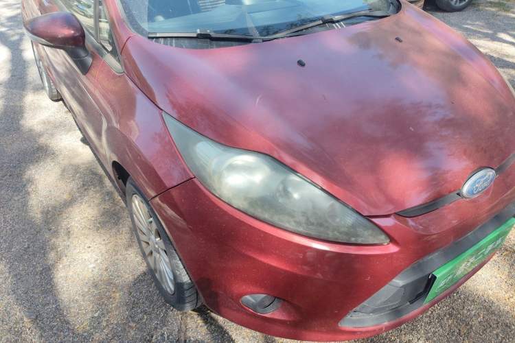 Used Ford Fiesta 2010 Hatchback 1.5L Automatic Fashion Edition Limited Model Right Front Headlight