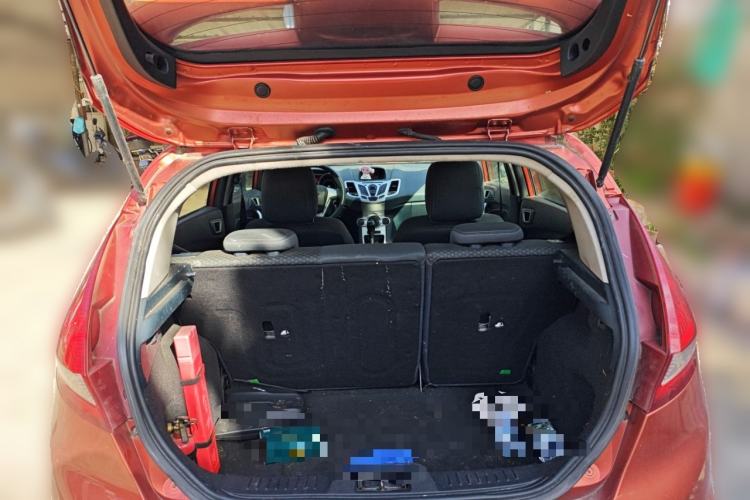 Used Ford Fiesta 2010 Hatchback 1.5L Automatic Limited Edition "Guangmang" Trunk