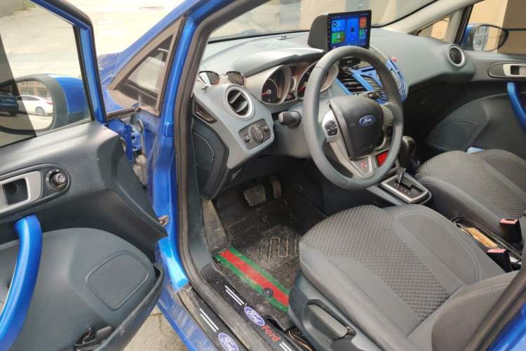 Used Ford Fiesta 2011 Hatchback 1.5L Automatic Sport Model Driver Seat