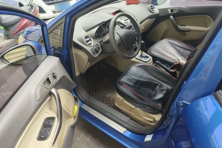 Used Ford Fiesta 2011 Sedan 1.5L Automatic Fashion Edition Driver Seat