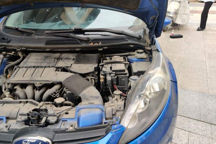 Used Ford Fiesta 2011 Hatchback 1.5L Automatic Sport Model Engine Bay Left