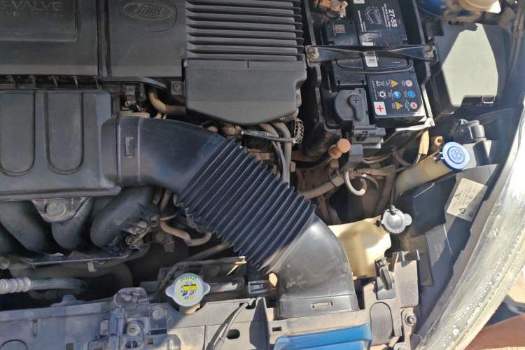 Used Ford Fiesta 2011 Hatchback 1.5L Automatic Fashion Edition Engine Bay Left