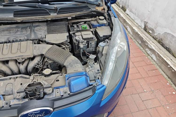 Used Ford Fiesta 2011 Hatchback 1.5L Manual Sport Model Engine Bay Left
