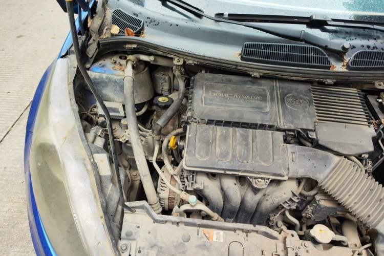 Used Ford Fiesta 2011 Hatchback 1.5L Automatic Fashion Edition Engine Bay Right