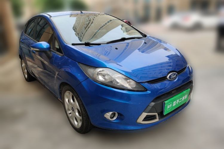 Used Ford Fiesta 2011 Hatchback 1.5L Automatic Sport Model Front Right 45 Deg
