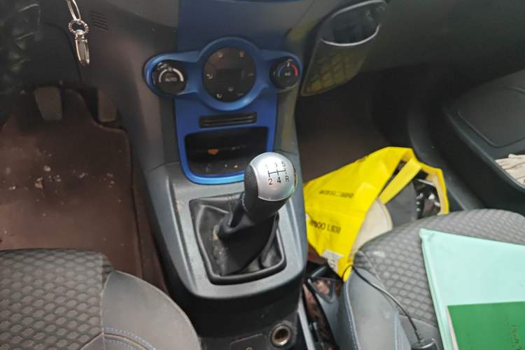 Used Ford Fiesta 2011 Hatchback 1.5L Manual Sport Model Gear Lever