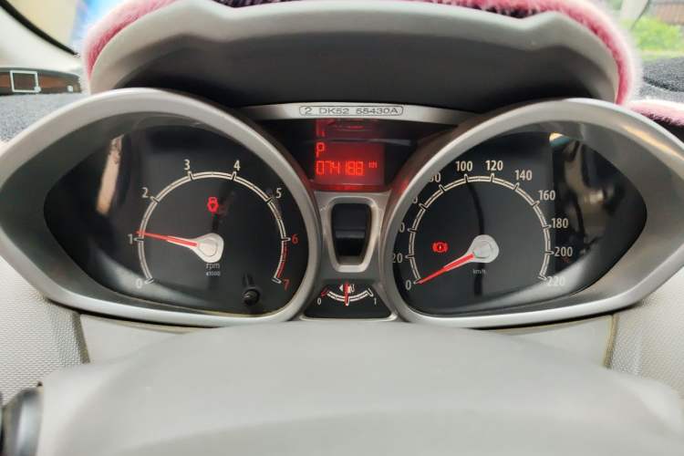 Used Ford Fiesta 2011 Hatchback 1.5L Automatic Fashion Edition Instrument Cluster