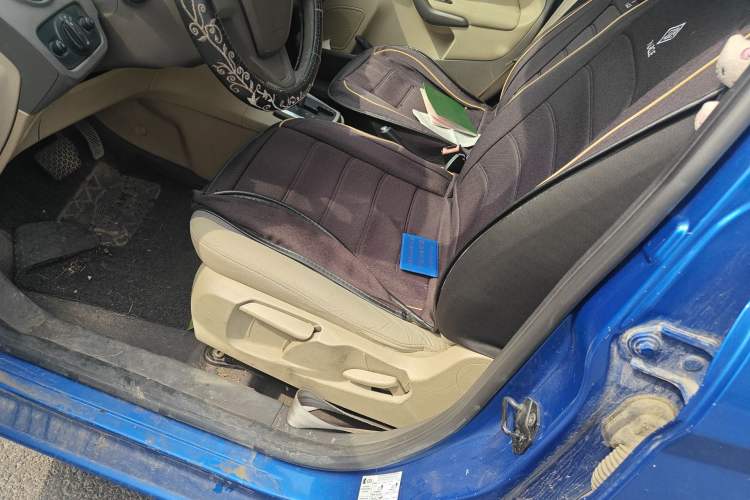 Used Ford Fiesta 2011 Hatchback 1.5L Automatic Fashion Edition Left Front Seat