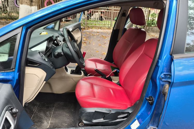 Used Ford Fiesta 2011 Hatchback 1.5L Manual Fashion Edition Left Front Seat