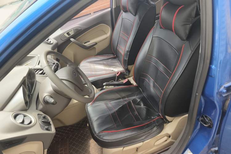 Used Ford Fiesta 2011 Sedan 1.5L Automatic Fashion Edition Left Front Seat