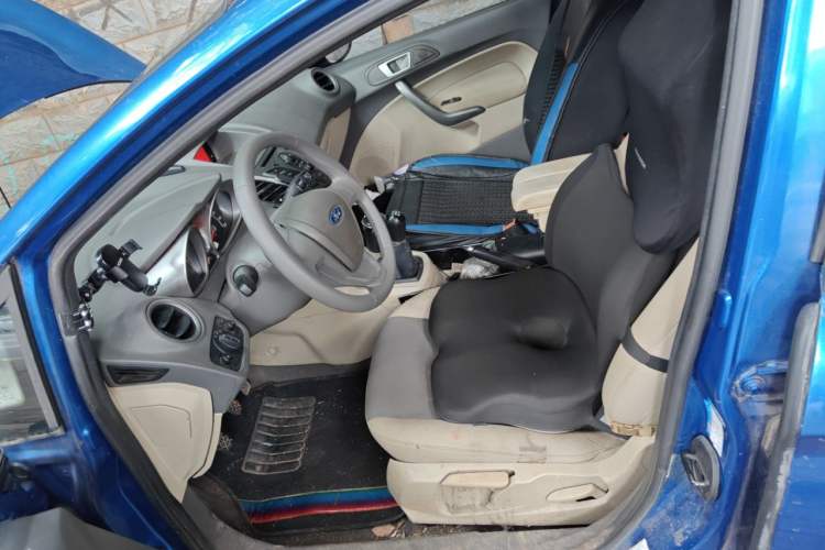 Used Ford Fiesta 2011 Hatchback 1.5L Manual Fashion Edition Left Front Seat