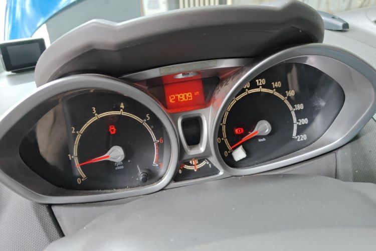 Used Ford Fiesta 2011 Hatchback 1.5L Manual Fashion Edition Odometer Close Up