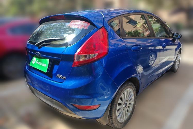 Used Ford Fiesta 2011 Hatchback 1.5L Automatic Fashion Edition Rear Right 45 Deg