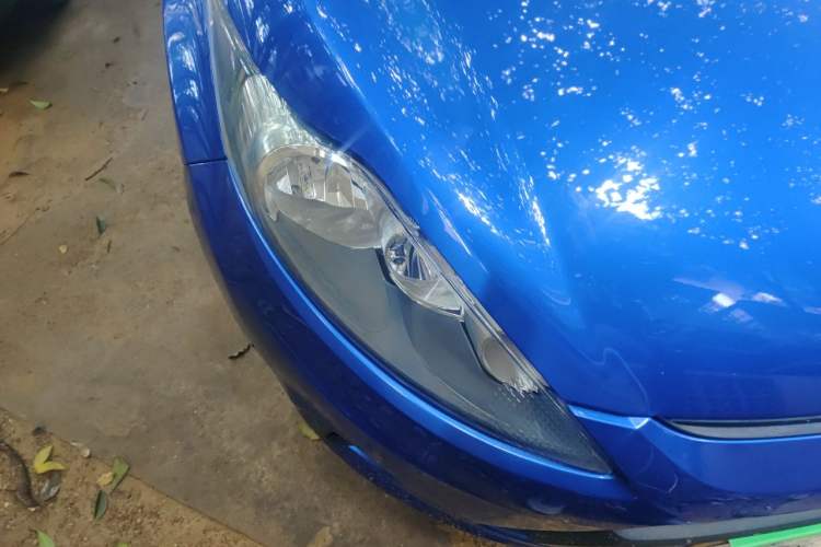 Used Ford Fiesta 2011 Hatchback 1.5L Automatic Fashion Edition Right Front Headlight