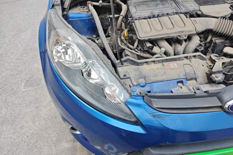 Used Ford Fiesta 2011 Hatchback 1.5L Manual Sport Model Right Front Headlight