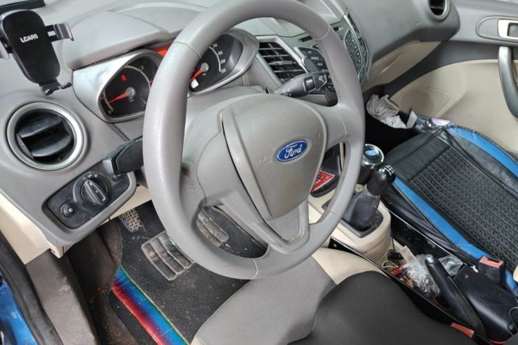 Used Ford Fiesta 2011 Hatchback 1.5L Manual Fashion Edition Steering Wheel