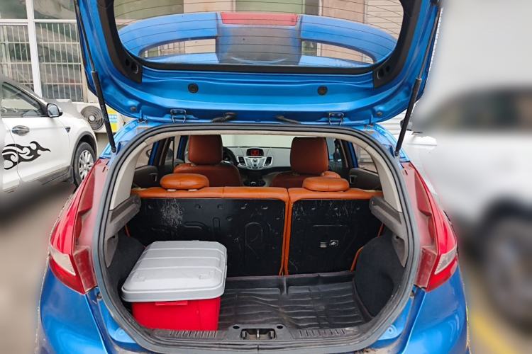 Used Ford Fiesta 2011 Hatchback 1.5L Automatic Fashion Edition Trunk