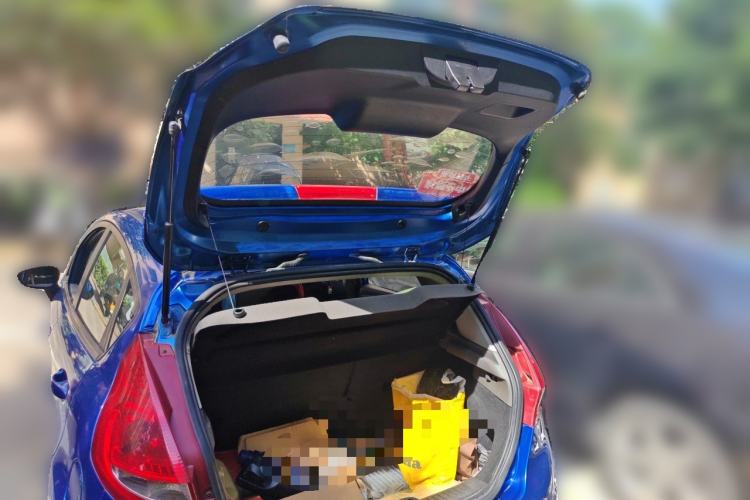 Used Ford Fiesta 2011 Hatchback 1.5L Automatic Fashion Edition Trunk