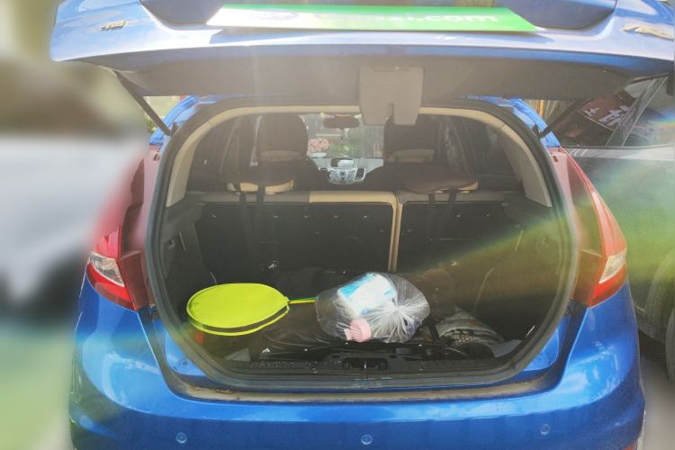 Used Ford Fiesta 2011 Hatchback 1.5L Automatic Fashion Edition Trunk