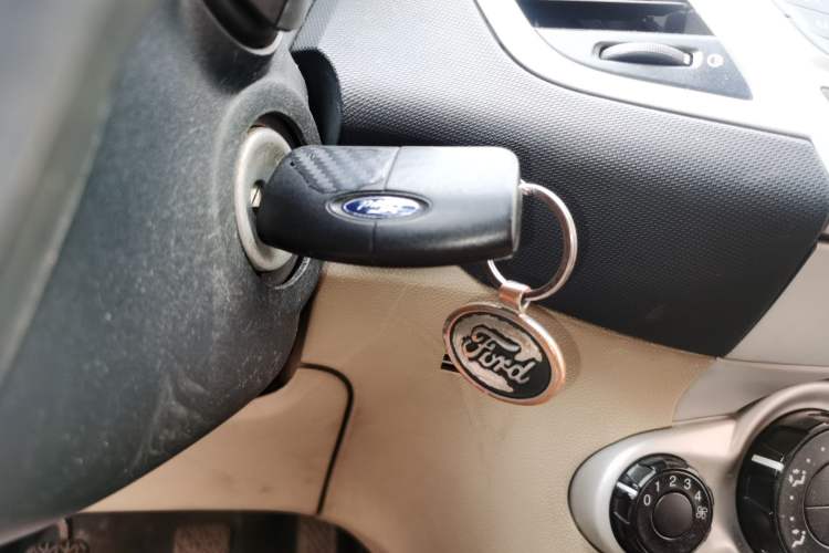 Used Ford Fiesta 2011 Hatchback 1.5L Manual Fashion Edition Vehicle Key